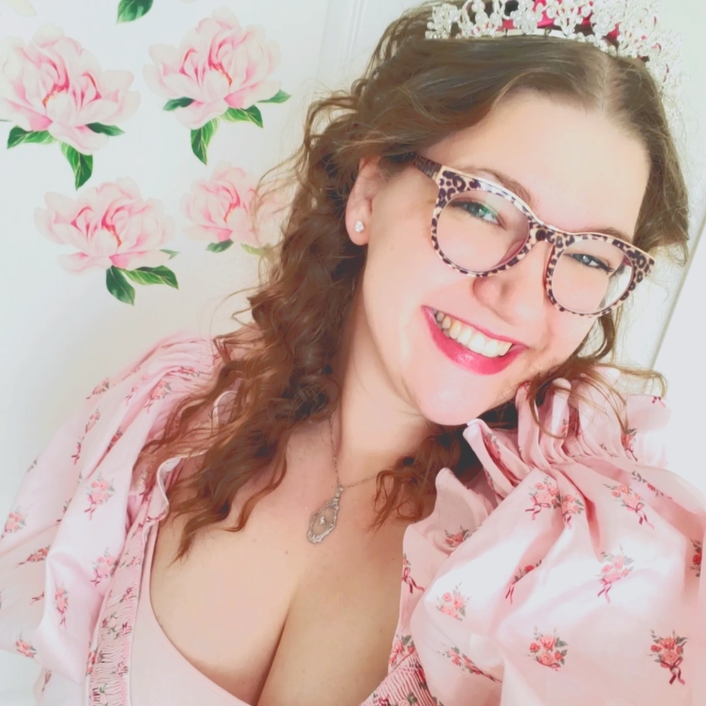 Meet your Posher, Abbi